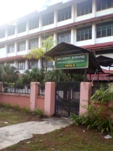 Sekolah Menengah Kebangsaan Seksyen 4 Kota Damansara 06
