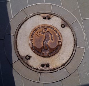 Schachtdeckel Stadtentwässerung Koblenzer Schängel-2 20110606