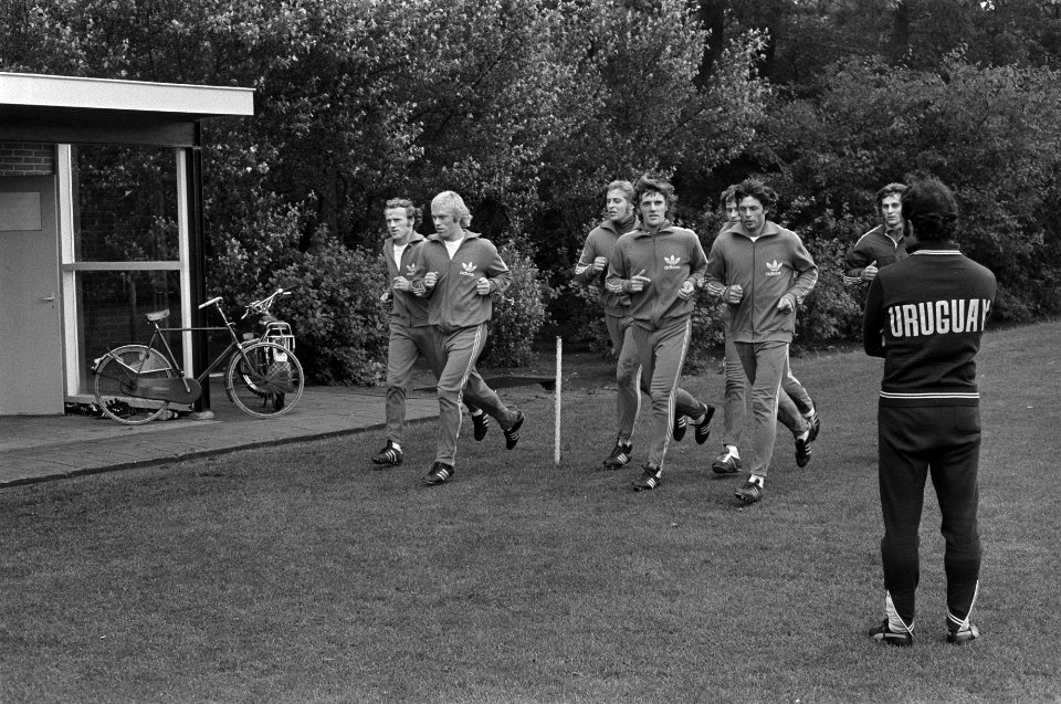 Selectie Nederlands elftal laatste dag bijeen in Zeist vo vertrek naar de WK Ur, Bestanddeelnr 927-2481