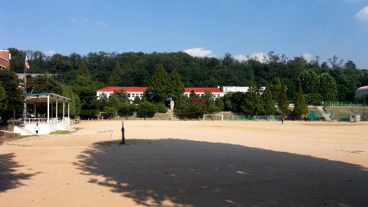 Seoul Sungnam Middle School