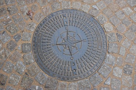 Schachtdeckel Hamburg Windrose