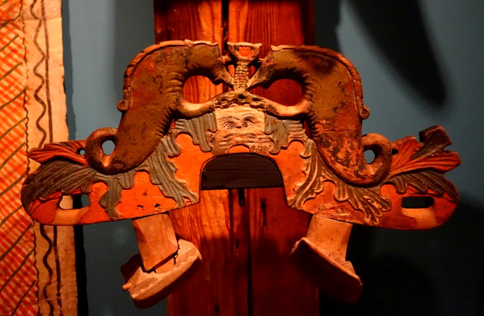 Selbåge (Selkrok), Hälsingland, Norrala, Snarböle, 1700s, wood - Nordiska museet - Stockholm, Sweden - DSC09880