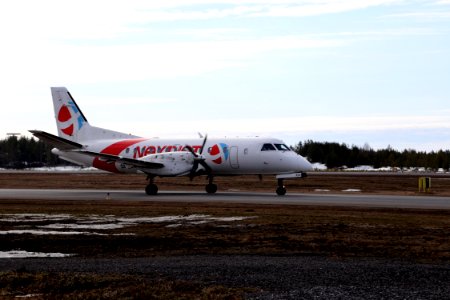 SE-KXI Oulu Airport 20160403 02