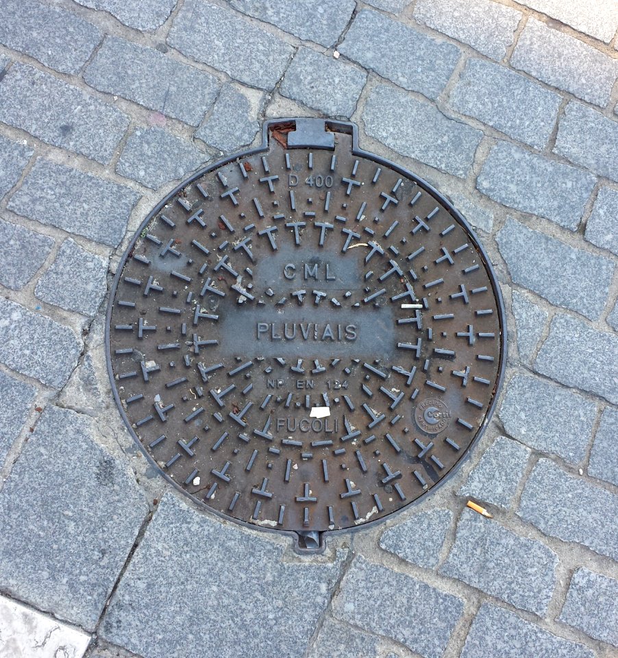 Schachtdeckel Lissabon 1