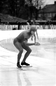 Schaatswedstrijden om de IJsselcup in Deventer Hilbert van der Duim in actie, Bestanddeelnr 931-1641