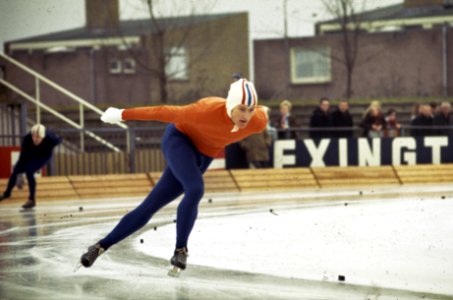 Schaatswedstrijden om de IJsselcup in Deventer. Jorrit Jorritsma in aktie., Bestanddeelnr 254-8238