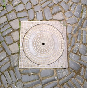 Schachtdeckel Erfurt 2019-05-12 18.16.54