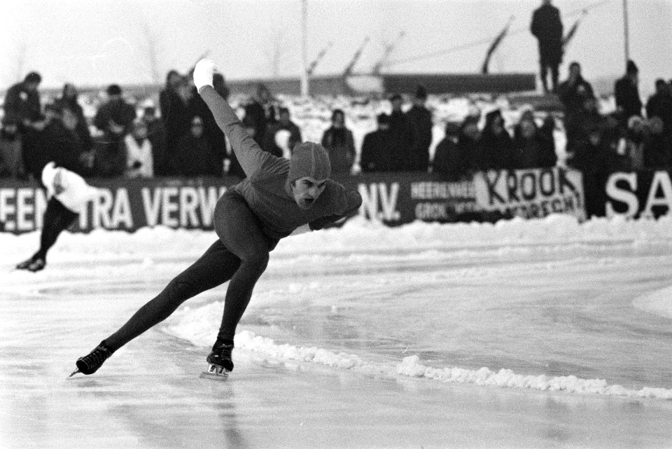 Schaatswedstrijd Nederland tegen Noorwegen in Heerenveen. Jappie van Dijk in akt, Bestanddeelnr 923-0978
