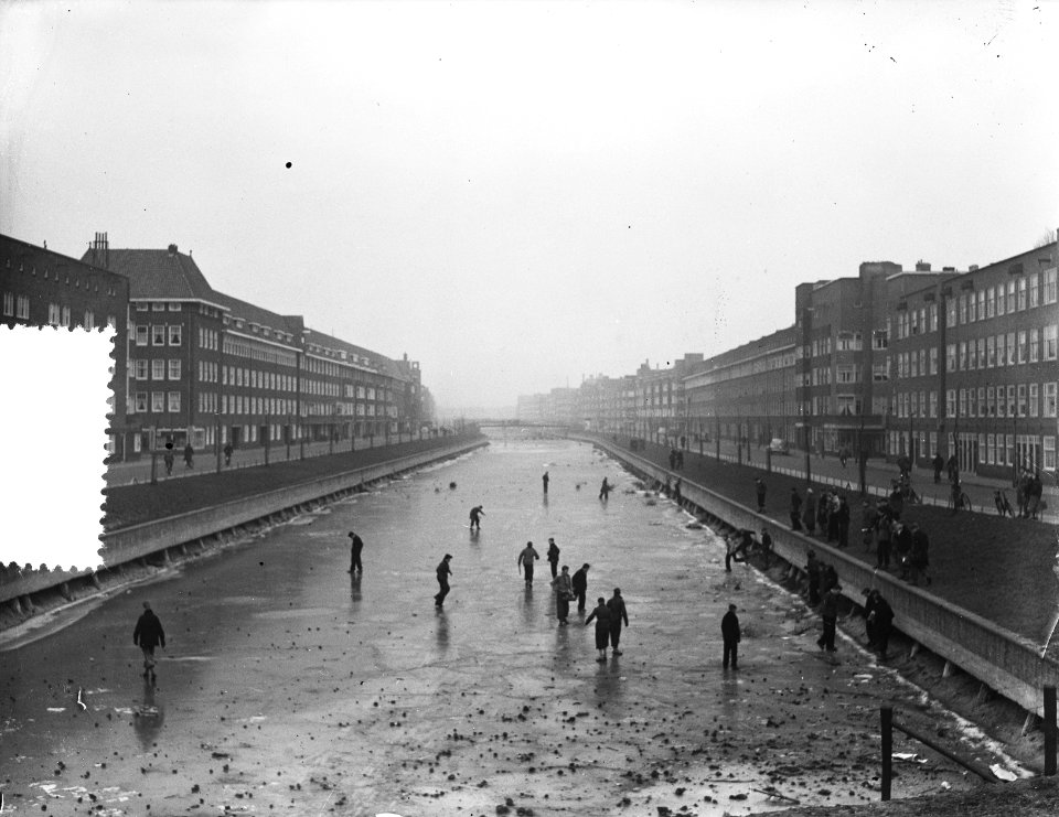Schaatsenrijden op de Admiralengracht in Amsterdam, Bestanddeelnr 906-9267