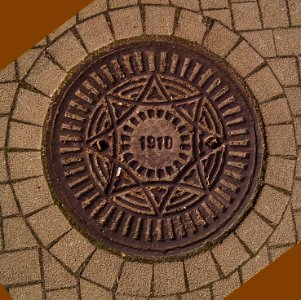 Schachtdeckel Celle von1910 20111023