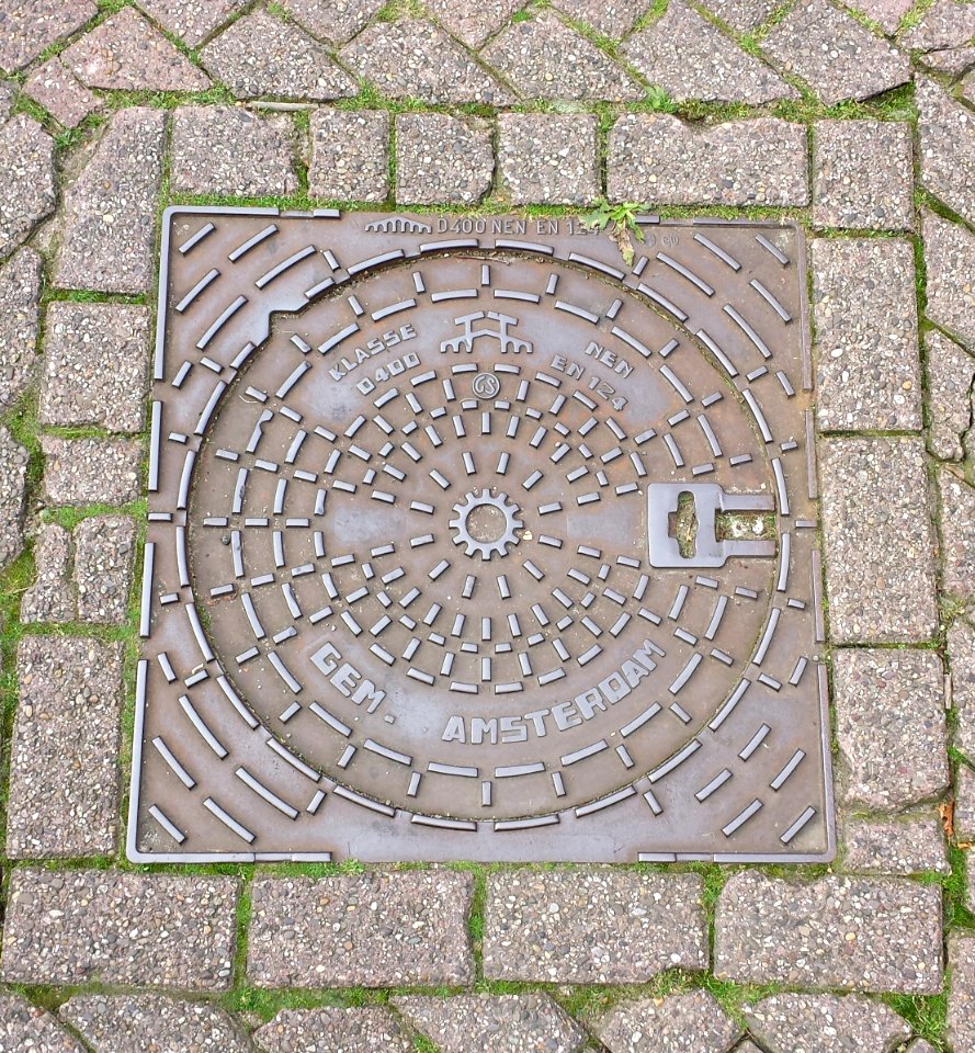 Schachtdeckel Amsterdam 20140905 155126 Prinseneiland