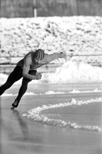 Schaatswedstrijd Nederland tegen Noorwegen in Heerenveen. Kees Verkerk in aktie, Bestanddeelnr 923-0974