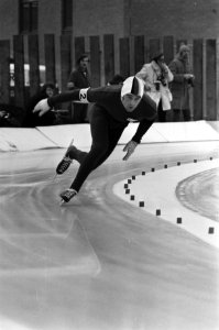 Schaatswedstrijden voor de eerste ISSL World Cup voor profs op De Uithof te Den , Bestanddeelnr 926-1446