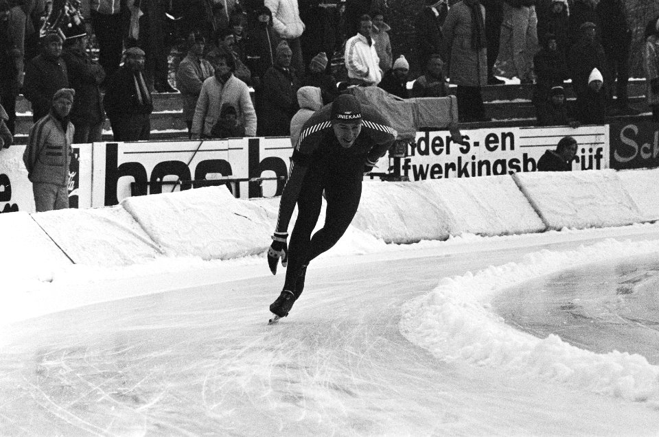 Schaatsinterland Nederland tegen Noorwegen in Groningen. Egbert Post in actie., Bestanddeelnr 931-8756