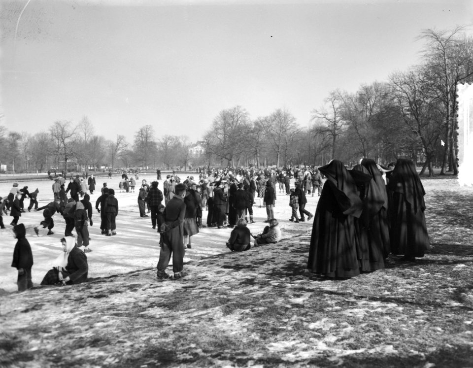 Schaatsvrij voor scholen, Vondelpark, Bestanddeelnr 906-9970