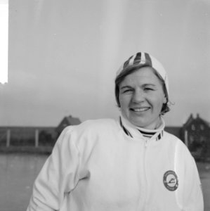 Schaatswedstrijden te Wervershoof. Gerrie Luchies., Bestanddeelnr 918-6648