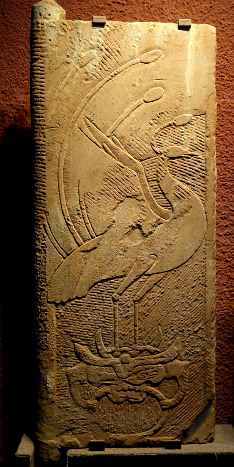 Scarlet Bird and Pushou tomb doors, 1 of 2, China, Eastern Han dynasty, 25-220 AD, stone - Sichuan Provincial Museum - Chengdu, China - DSC04751