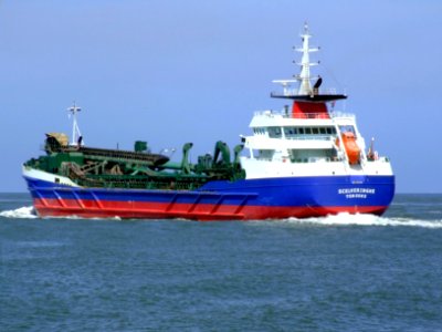Scelveringhe p4 leaving Port of Rotterdam 19-Jul-2007