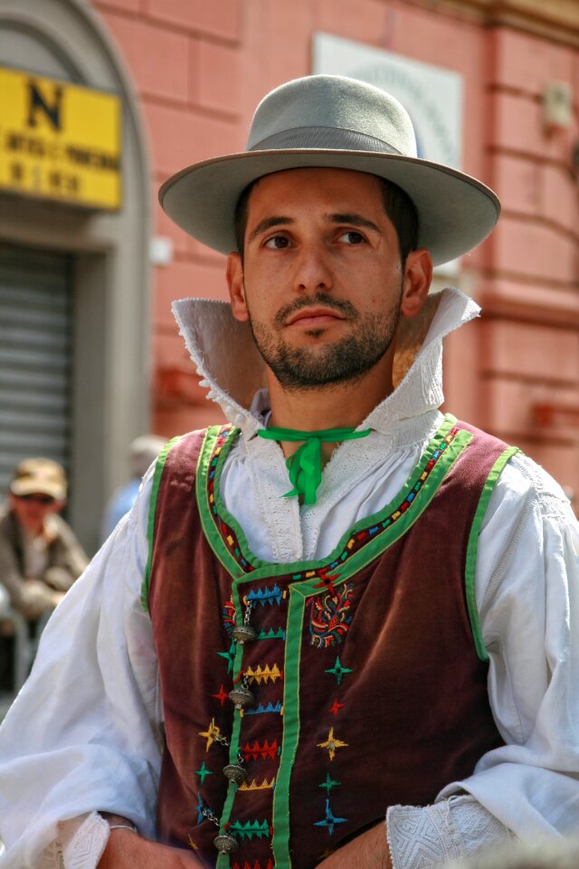 Sardinia cagliari folklore