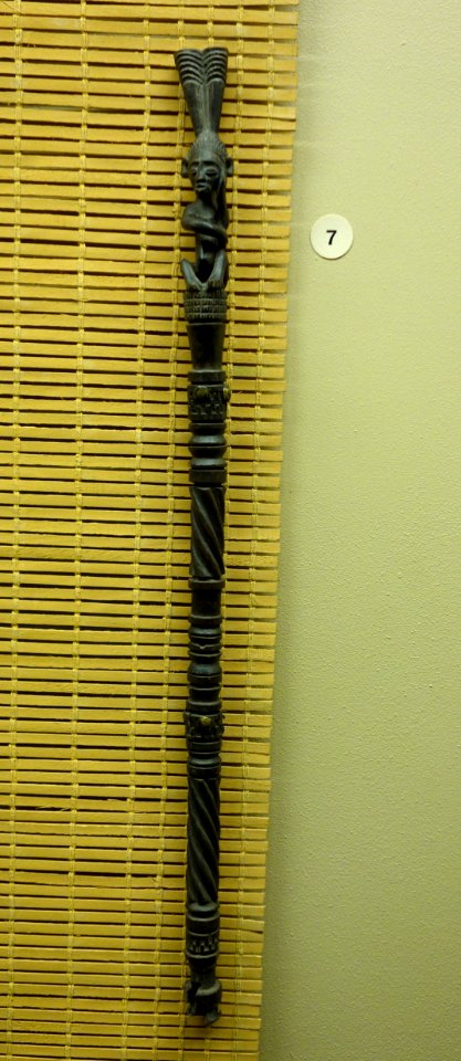 Sceptre - Chokwe - Royal Museum for Central Africa - DSC05832