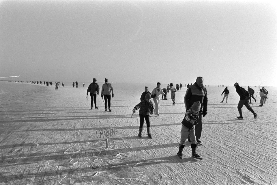 Schaatsen bij Volendam, Bestanddeelnr 933-8766