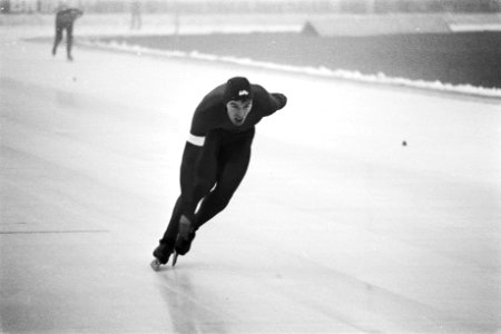 Schaatsinterland Nederland tegen Noorwegen in Eindhoven Jan Egit Storholt in ak, Bestanddeelnr 928-9448