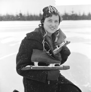 Schaatskampioenschappen van Overijssel te Emmeloord, winnares Annie van der Aa u, Bestanddeelnr 914-6501