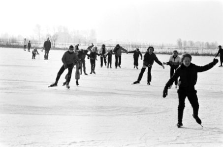 Schaatsers bij Sneek, Bestanddeelnr 932-5006