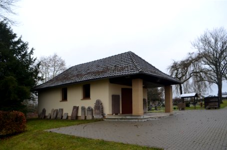 Schenklengsfeld, Historischer Friedhof, Halle
