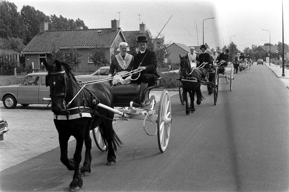 Schaatser Ard Schenk bij ringrijderij in Kolkum, Friesland Ard Schenk in fries , Bestanddeelnr 923-7559