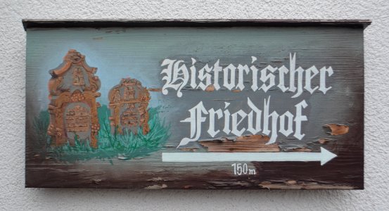 Schenklengsfeld, Historischer Friedhof, Wegweiser