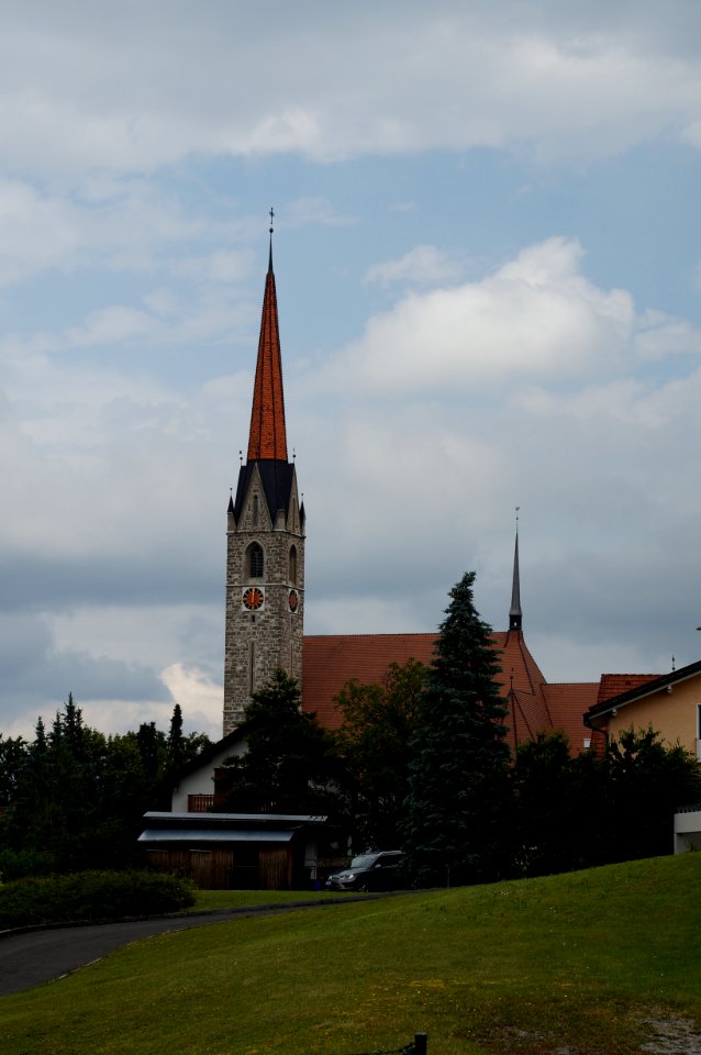 Schaan Pfarrkirche – WAF 300 J FL