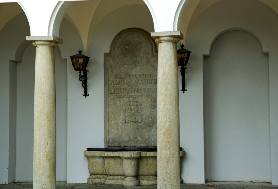 Schaan Duxkapelle Fürstliche Gruft Detail – WAF 300 J FL