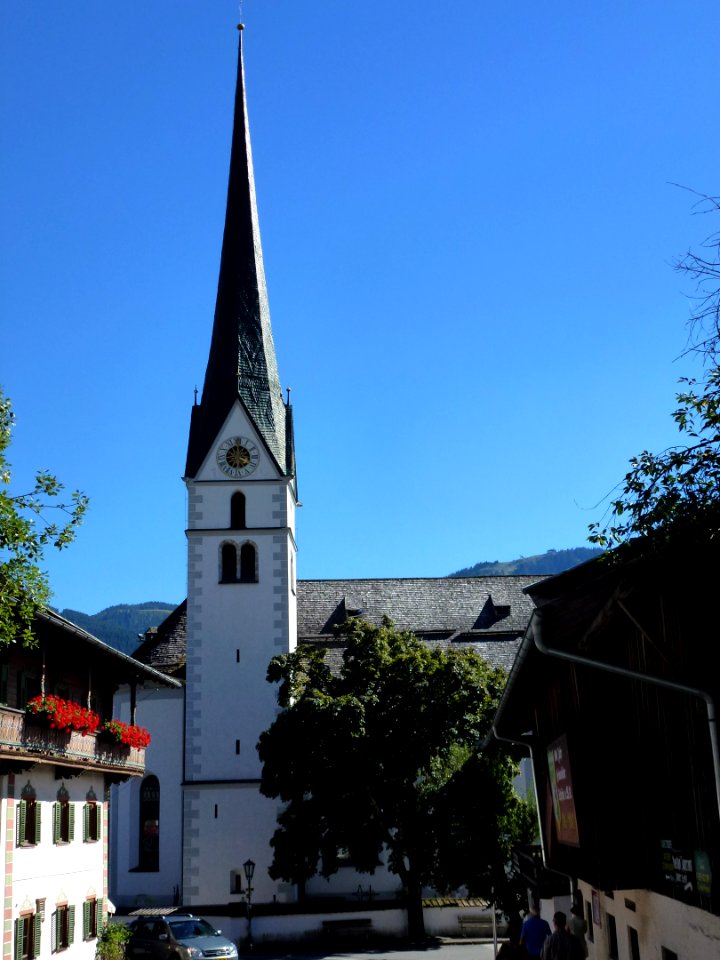 Scheffau-KathPfarrkirche-HlJohannes