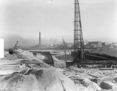 Scheepshellingen in aanbouw in IJmuiden, Bestanddeelnr 904-3640
