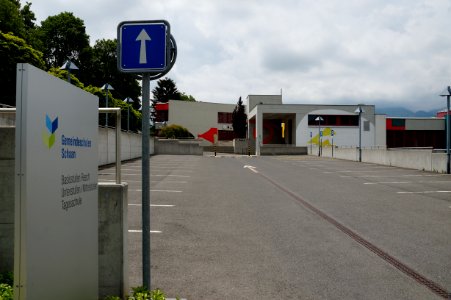 Schaan Schule – WAF 300 J FL
