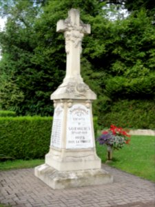 Savonnières-devant-Bar (Meuse) monument aux morts (01)
