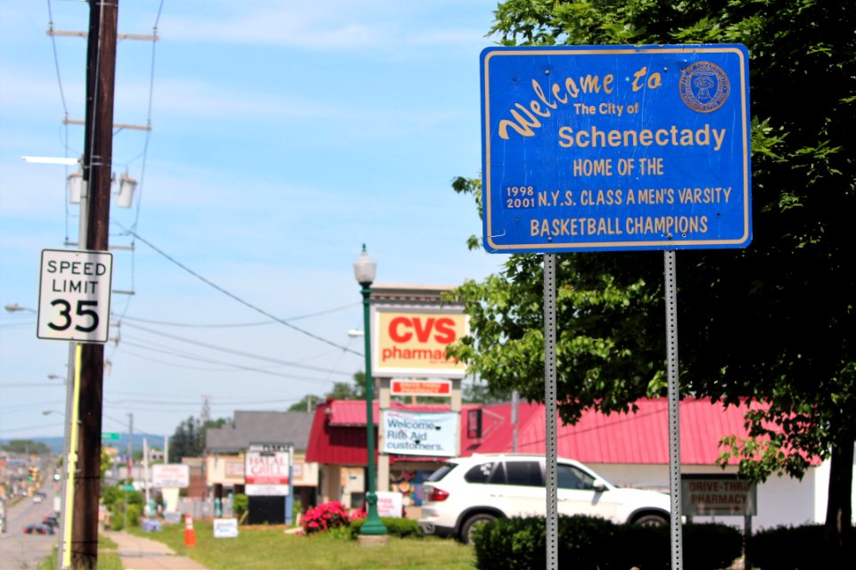 Schenectady State Street sign