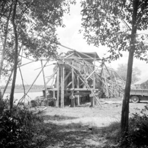 Scheepshelling bij een rubberplantage in Malakka, Bestanddeelnr 255-6642