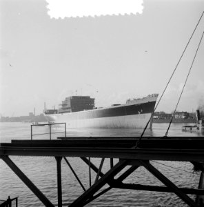 Scheepswerf C. van der Giessen & Zoonen's Scheepswerven N.V. , Krimpen aan den I, Bestanddeelnr 907-4121