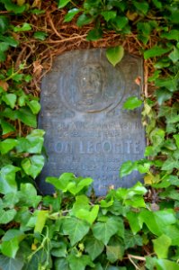 Saverne, Roseraie, monument commémoratif Léon Leconte
