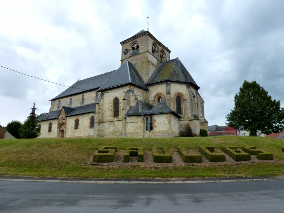 Saulces-Champenoises (Ardennes) église