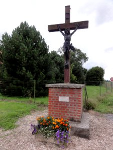 Savy (Aisne) croix de chemin A