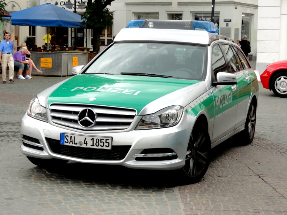 SB Police Mercedes