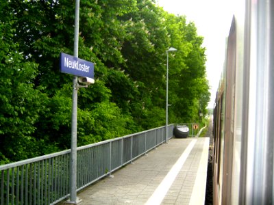 S-Bahn Station Neukloster