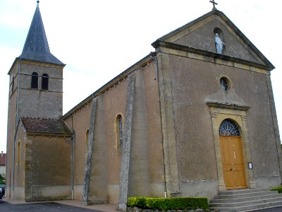Sarry (Saône-et-Loire) l'église