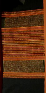 Sarong (woman's hip wrapper) from Timon, Indonesia, Biboki, Honolulu Museum of Art, 10036.1