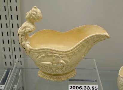 Sauceboat, Staffordshire or Yorkshire, England, c. 1780, creamware, HD 2006.33.85 - Flynt Center of Early New England Life - Deerfield, Massachusetts - DSC04735