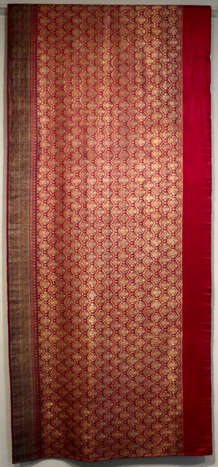 Sari from India, Varanasi, 18th century, Honolulu Museum of Art 10911.1