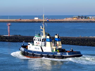Saturnus - IMO 7719052 - Callsign PBTV Ex-name BUGSIER 8 at IJmuiden photo-2
